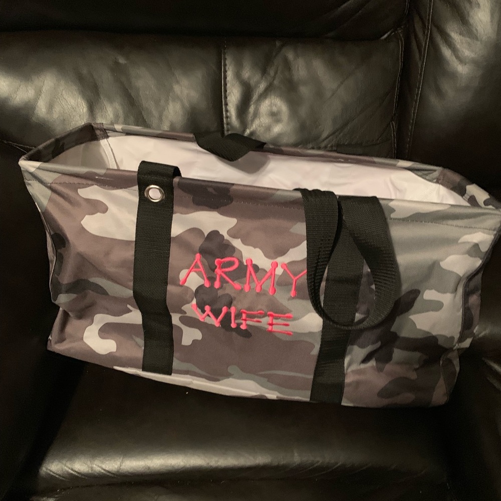 31 large camaflouge tote with Army wife stitch